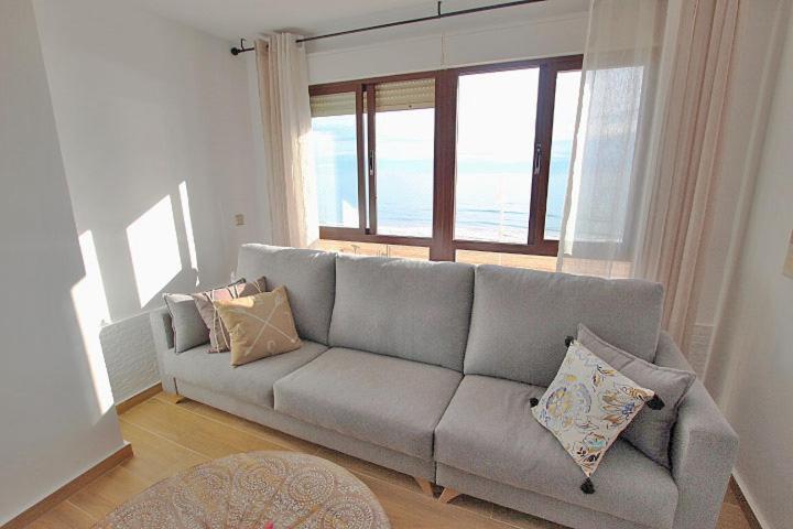 Apartamento Europa Primera Linea De Playa Guardamar Daire Guardamar del Segura Dış mekan fotoğraf