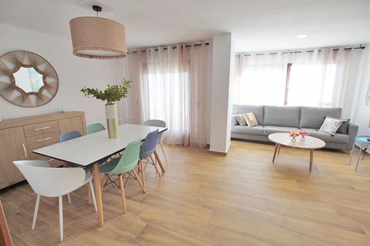 Apartamento Europa Primera Linea De Playa Guardamar Daire Guardamar del Segura Dış mekan fotoğraf